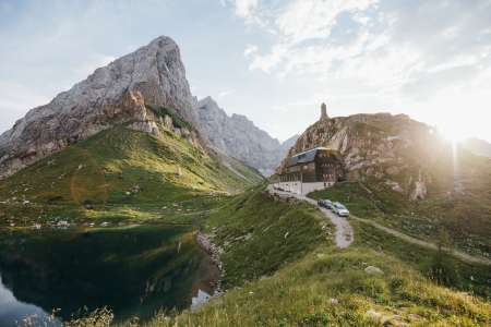 Das lohnende Wolayersee-Panorama am Ziel der Tour.
